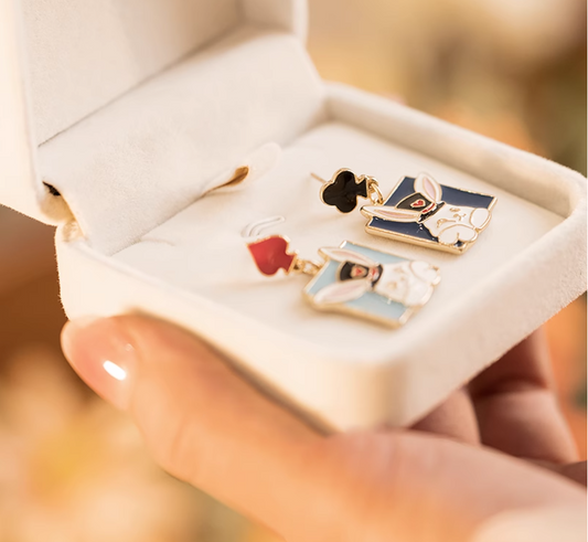 バニーブロックスタイルのイヤリング