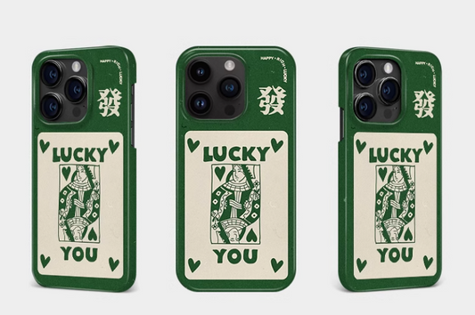 ラッキーカード フォーチュンワードパターン グリーン iPhoneケース