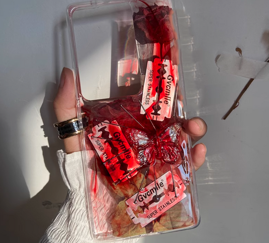 ローズリアルブレード+バタフライリアルネイル柄iPhoneケース